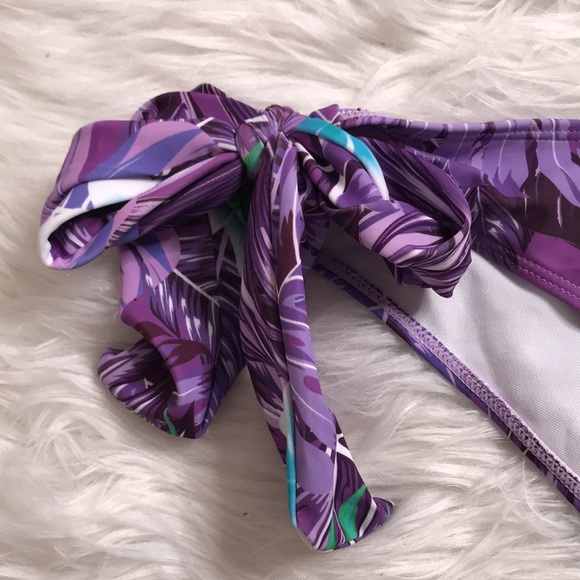 Purple Tropical side tie bikini 2k Hawaiian print - Picture 4 of 7